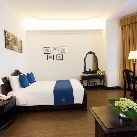 Hoa Binh Hotel Hanoi Esterno foto