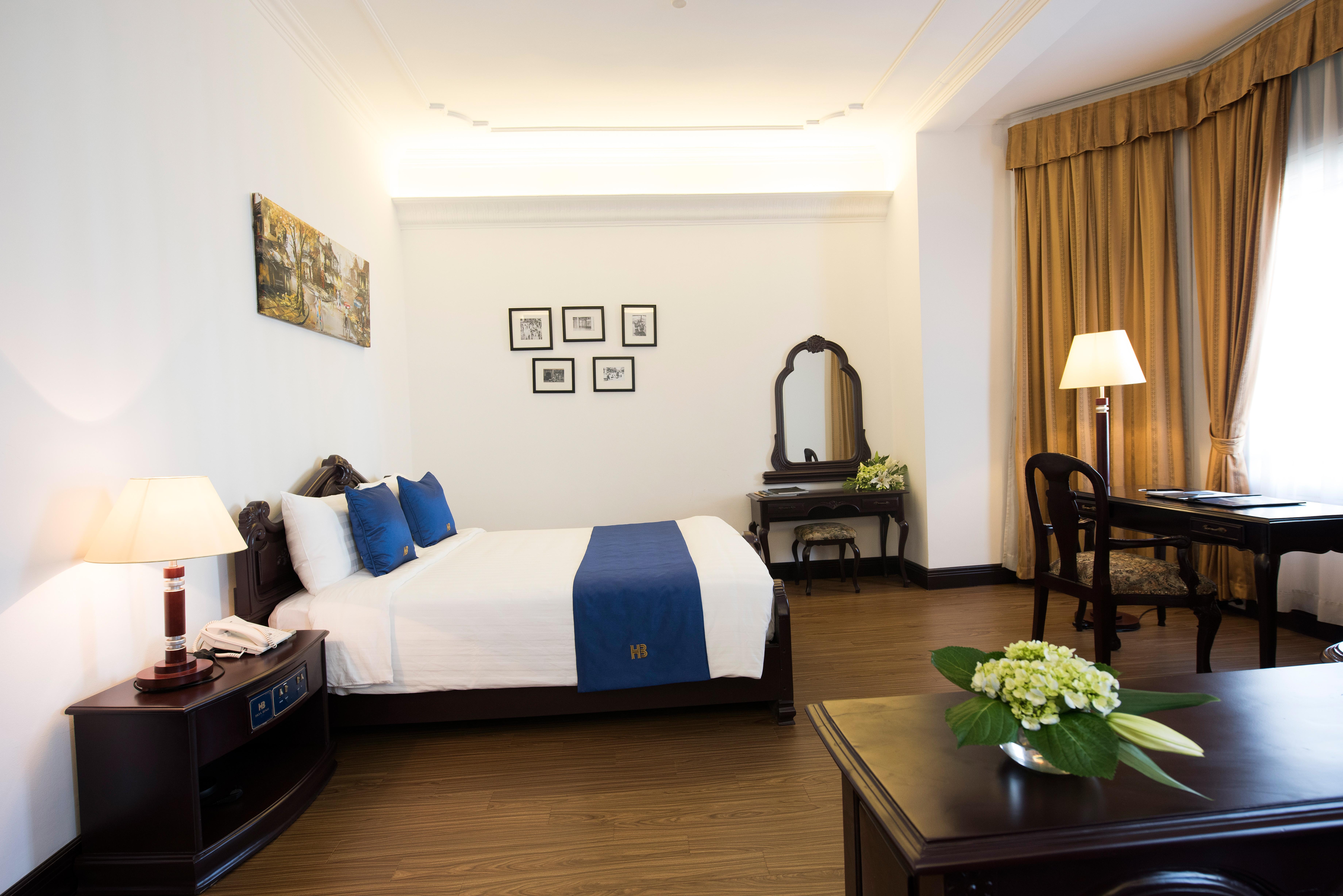 Hoa Binh Hotel Hanoi Esterno foto