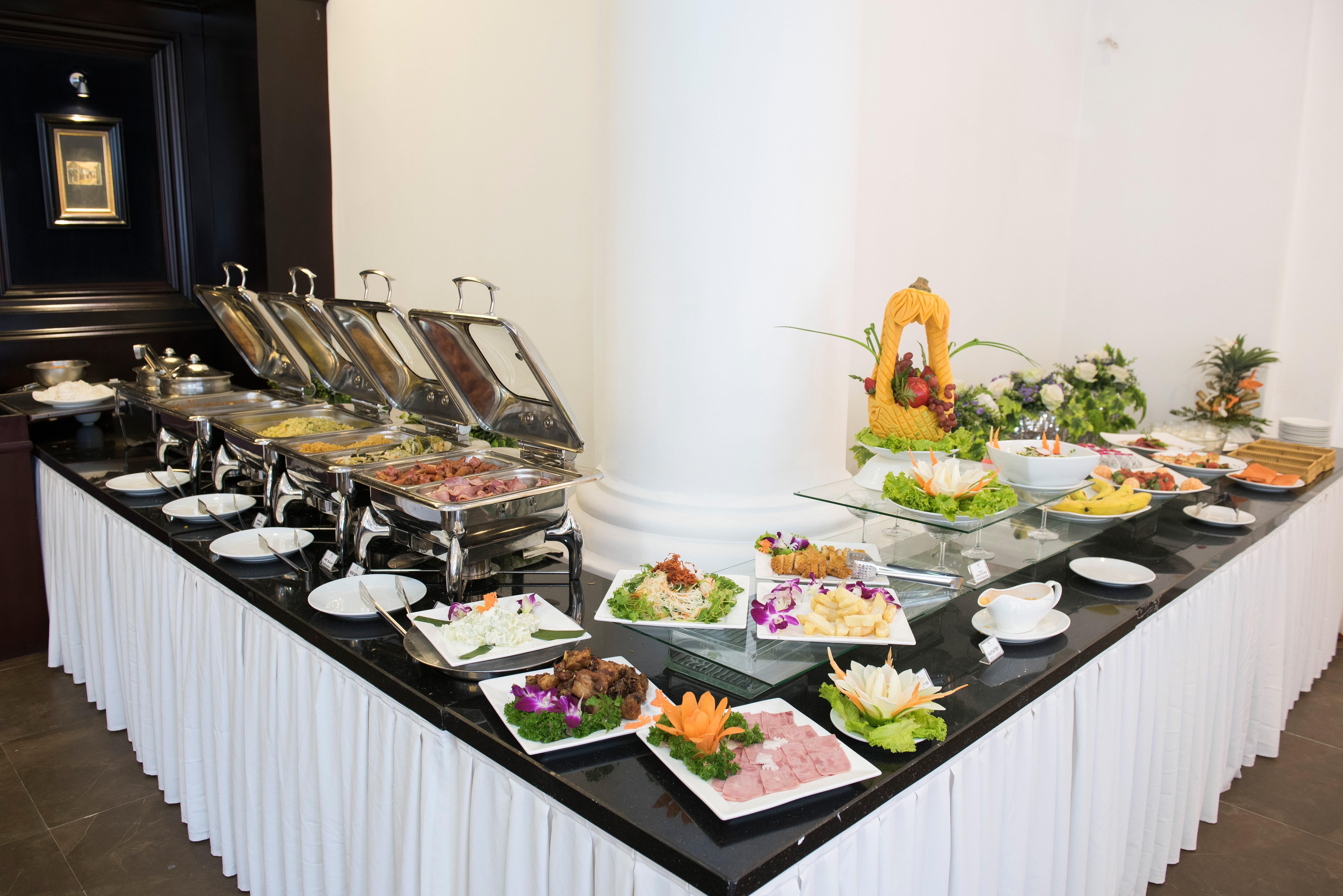 Hoa Binh Hotel Hanoi Esterno foto