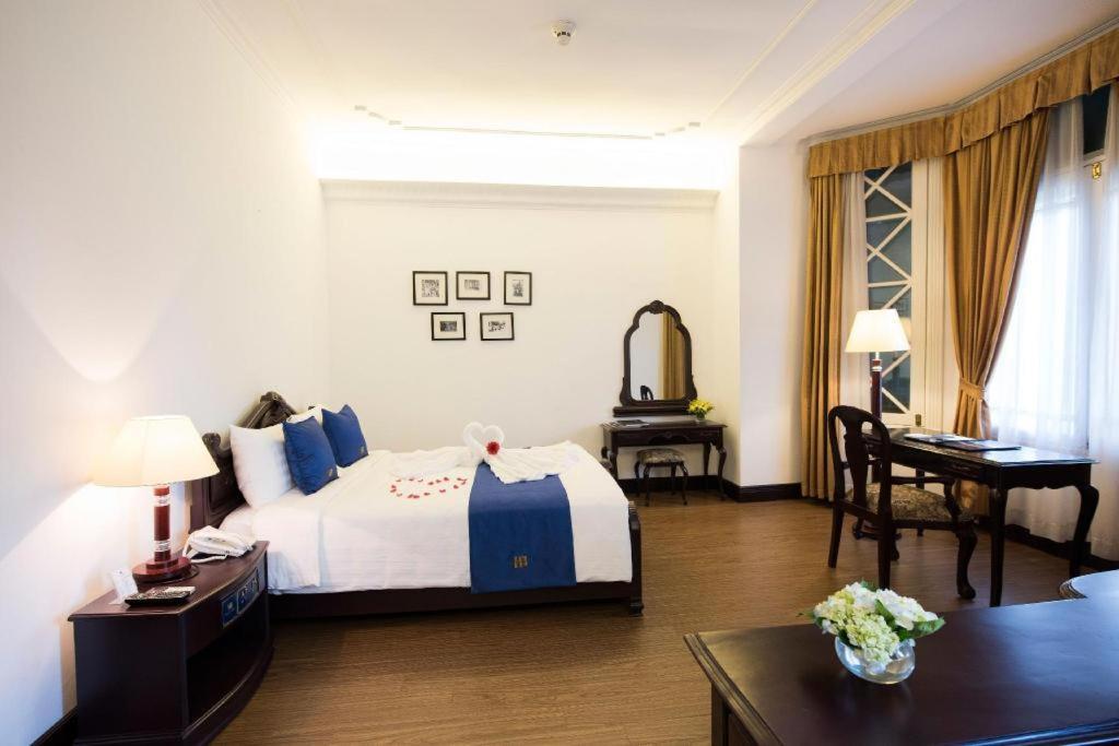 Hoa Binh Hotel Hanoi Esterno foto
